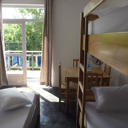 Chez Clenya Guesthouse La Ferme ภายนอก รูปภาพ