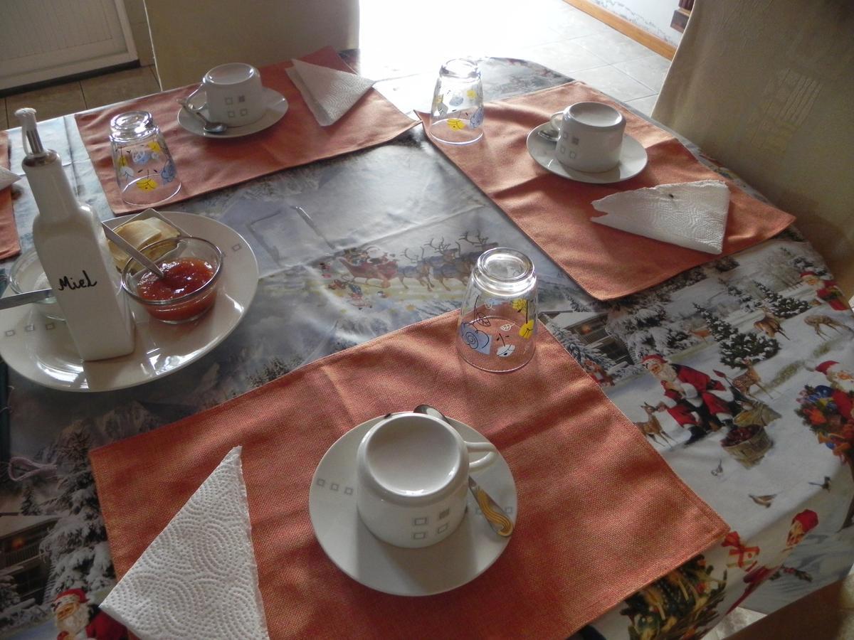 Chez Clenya Guesthouse La Ferme ภายนอก รูปภาพ